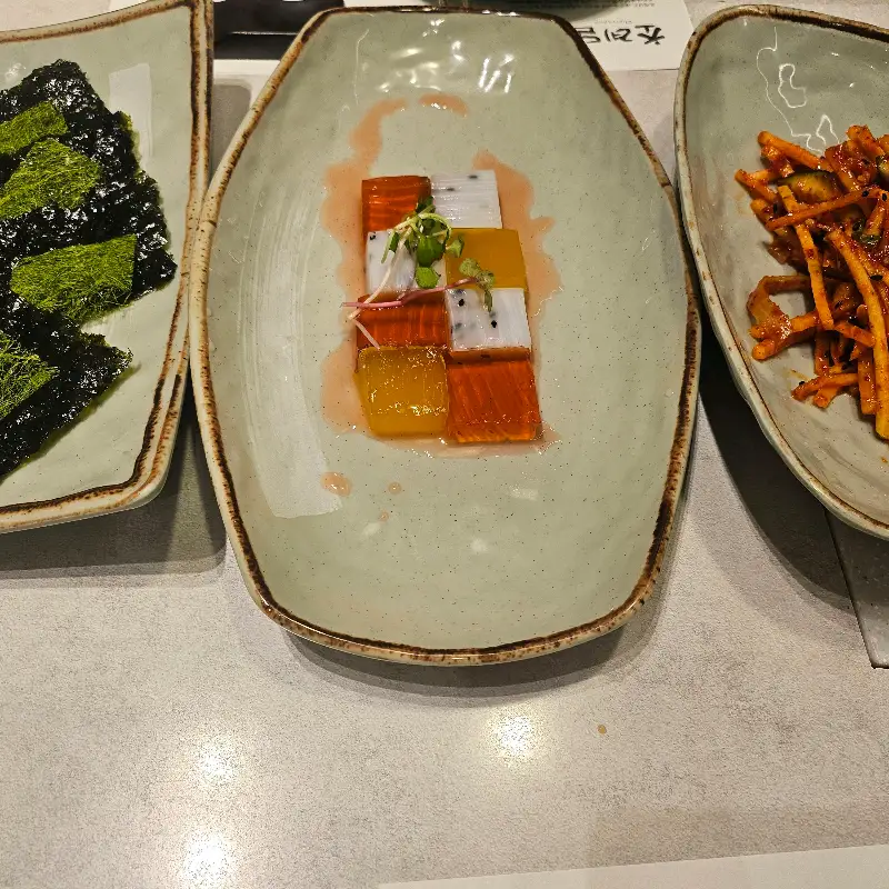 다채로운 색감의 에피타이저