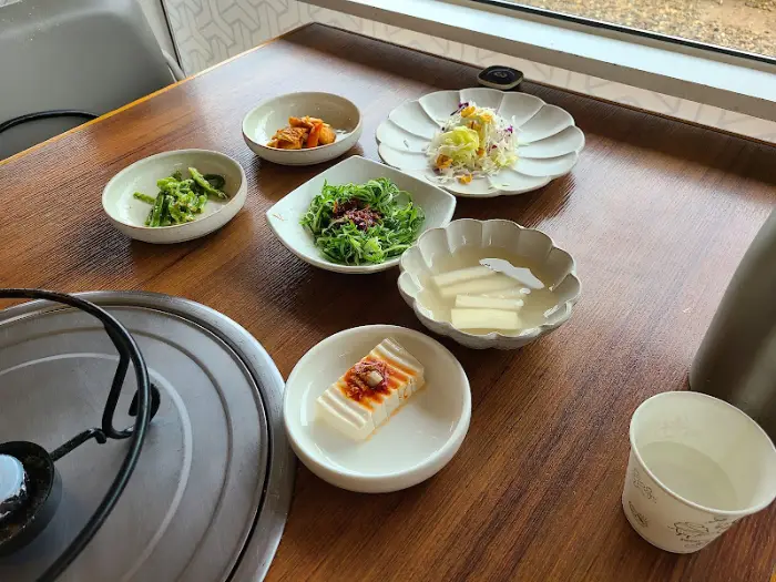 전주 한옥마을 고기집 반찬