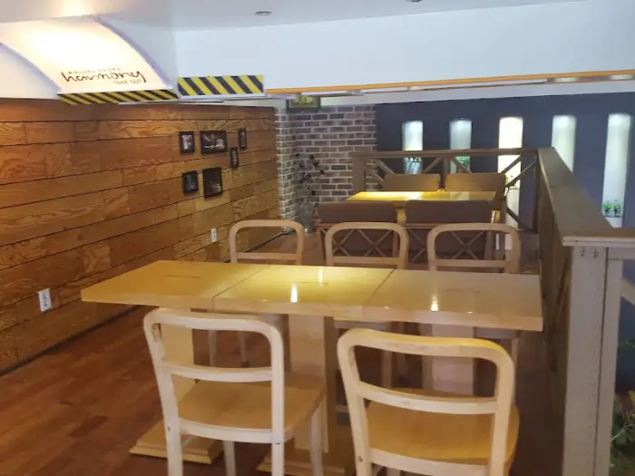 계단과 2층 좌석