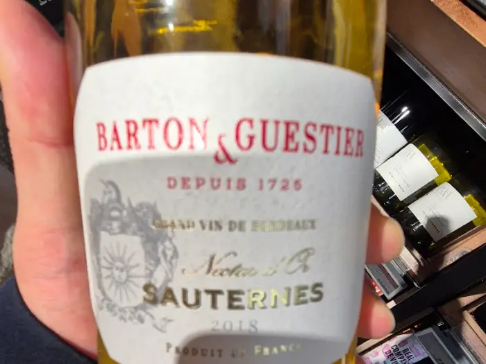 트러플 솔트와 소금 제공