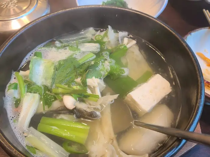 푸짐한 머리 지리