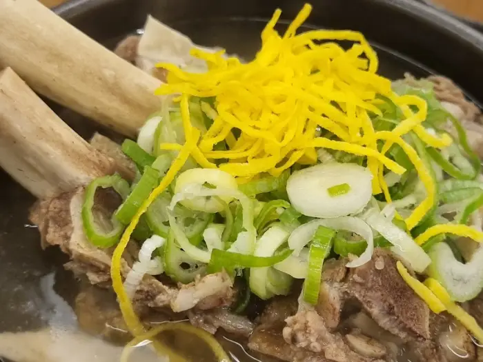 푸짐한 왕갈비탕