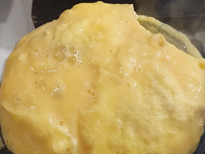 김이 모락모락 나는 계란찜