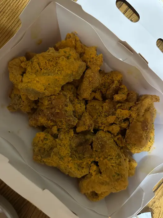 맛초킹 치킨 조각