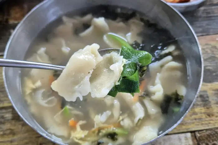 칼국수 한 그릇