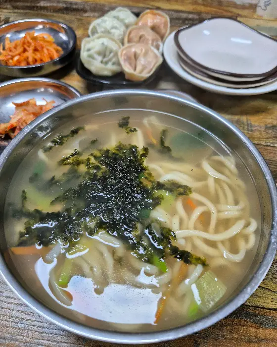 칼국수와 만두