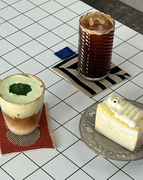 흐그이므자의 키위산도