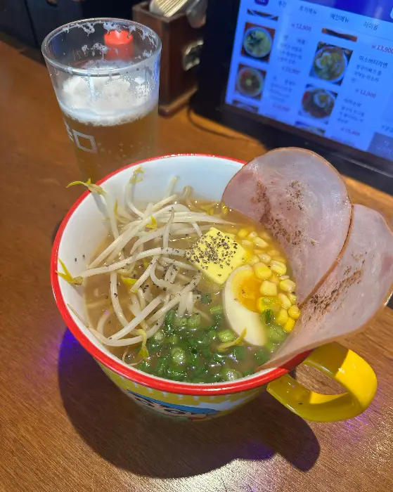 미소라멘과 함께 나온 삼색 당고