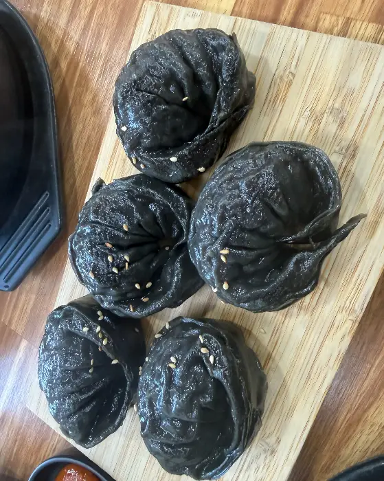 정갈하게 담긴 밑반찬