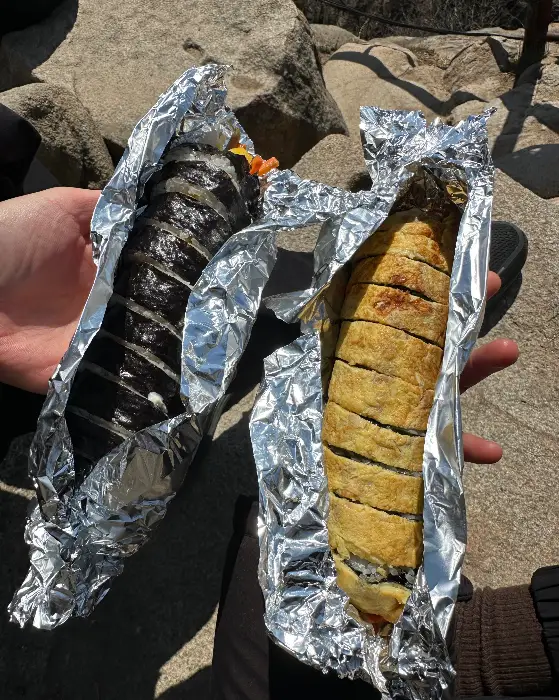 구매한 김밥 사진