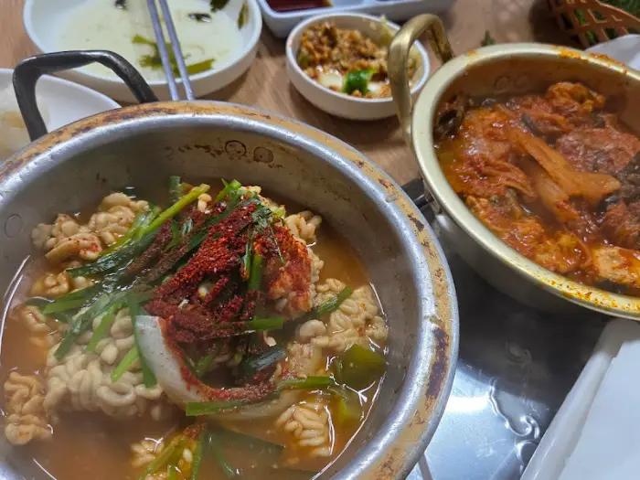 얼큰하고 시원한 알탕과 묵은지 고등어찜