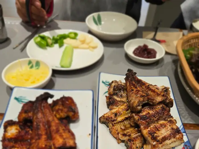 신선한 채소와 쌈장