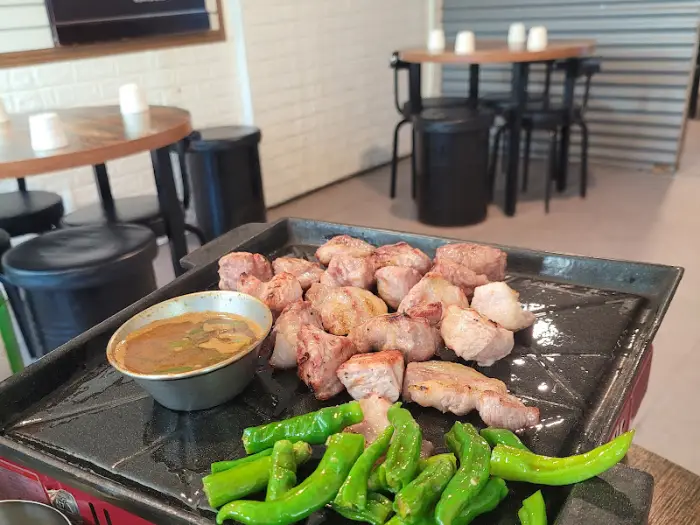 강호돈 초벌된 고기