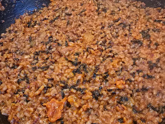 볶음밥이 완성된 모습