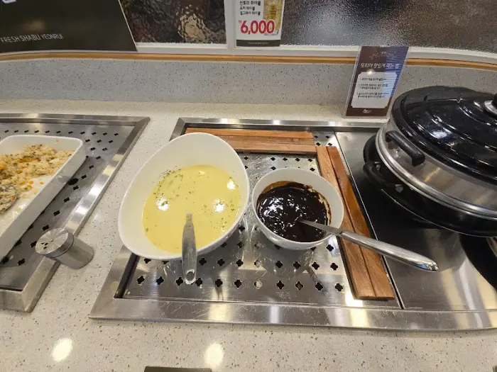 소스와 곁들임 메뉴