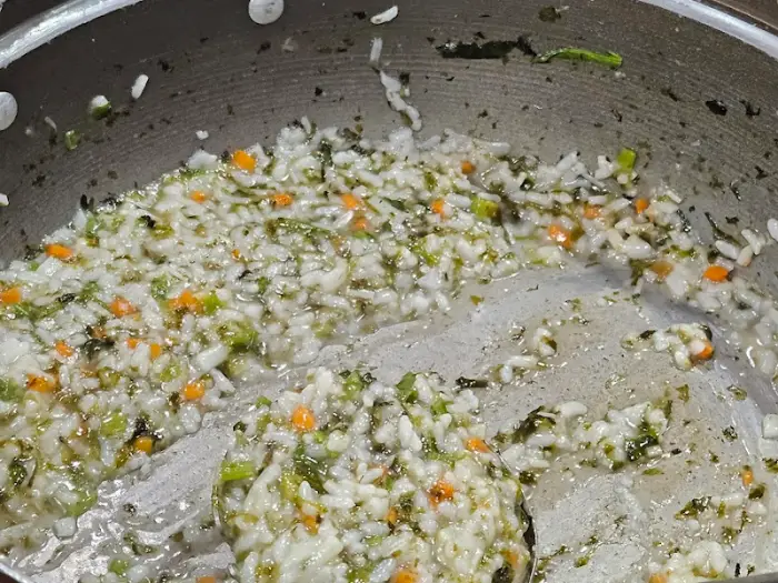 죽 끓이는 모습