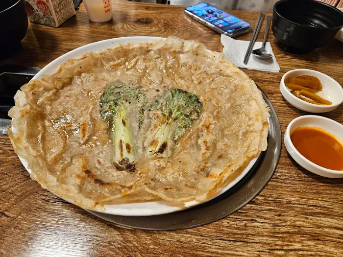 팔덕식당 기본 메밀전