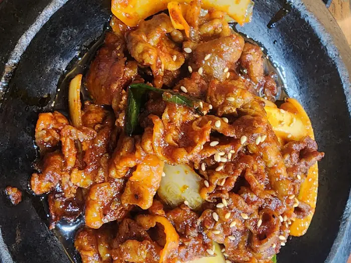 매콤달콤하게 양념된 고추장 불고기