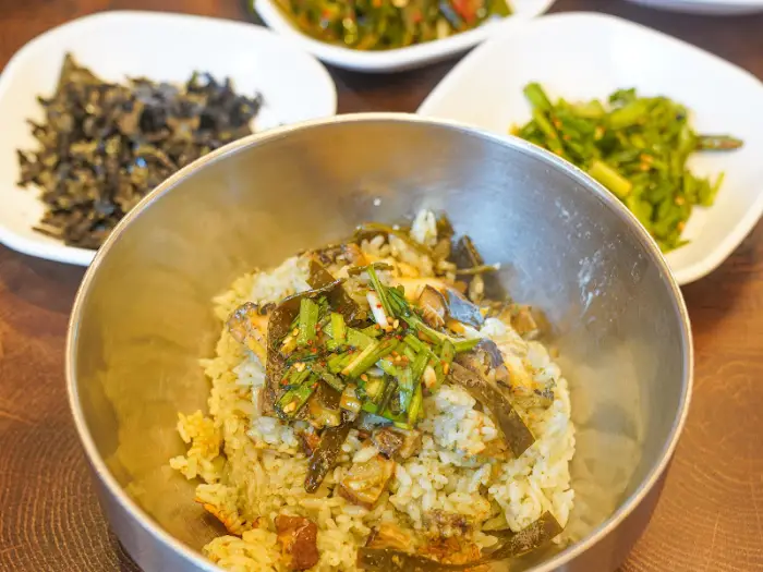 전복솥밥 한 그릇