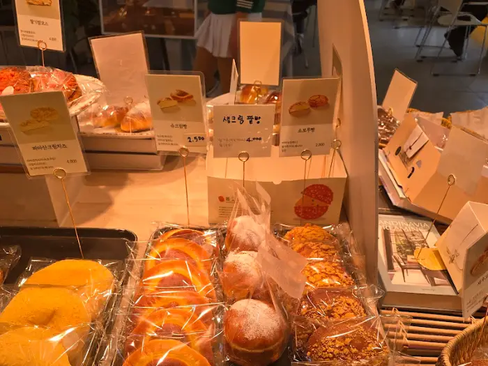 다양한 빵 종류 클로즈업