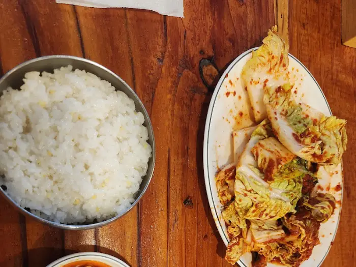 흰 쌀밥과 김치