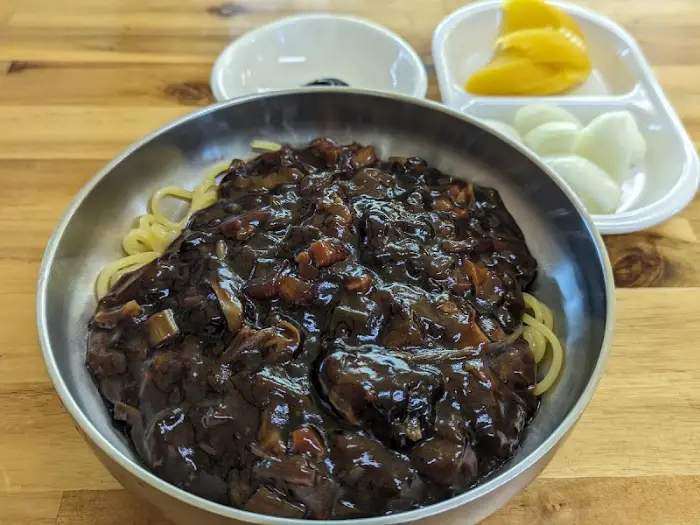 짜장면 한 그릇