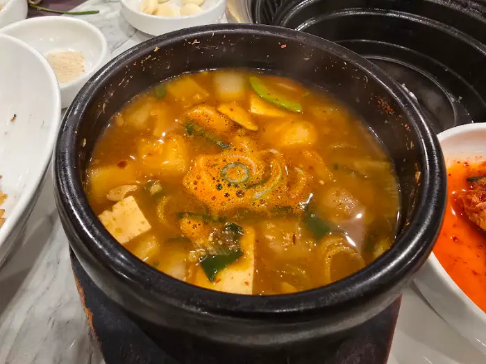 진한 국물의 된장찌개