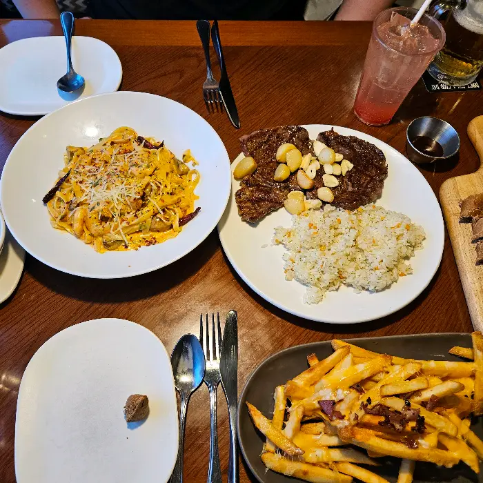 오지치즈후라이즈와 파스타, 스테이크