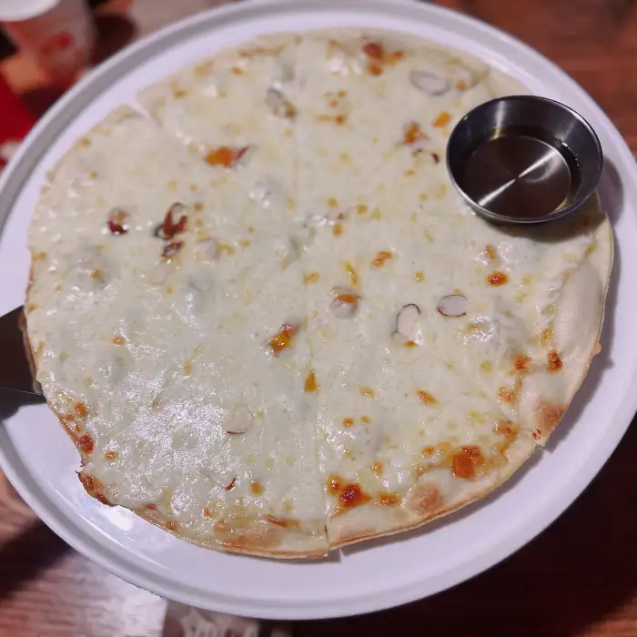 고르곤졸라 피자