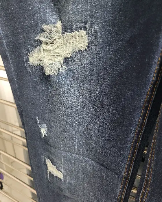 청량한 느낌의 음료 사진