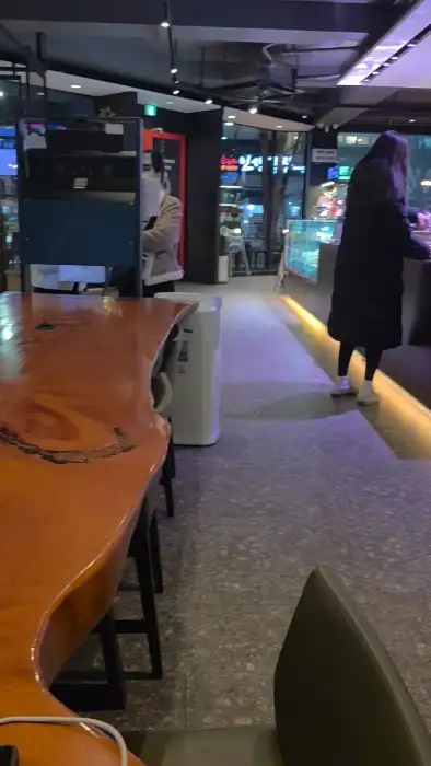 파스쿠찌 내부 좌석 공간