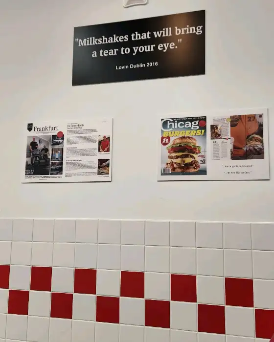 파이브가이즈 치즈버거의 단면