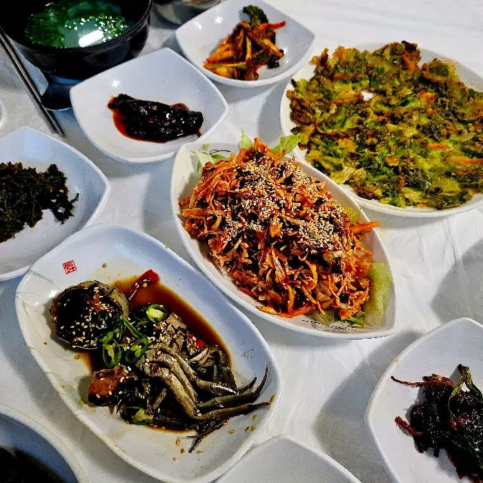 새콤달콤한 재첩회무침