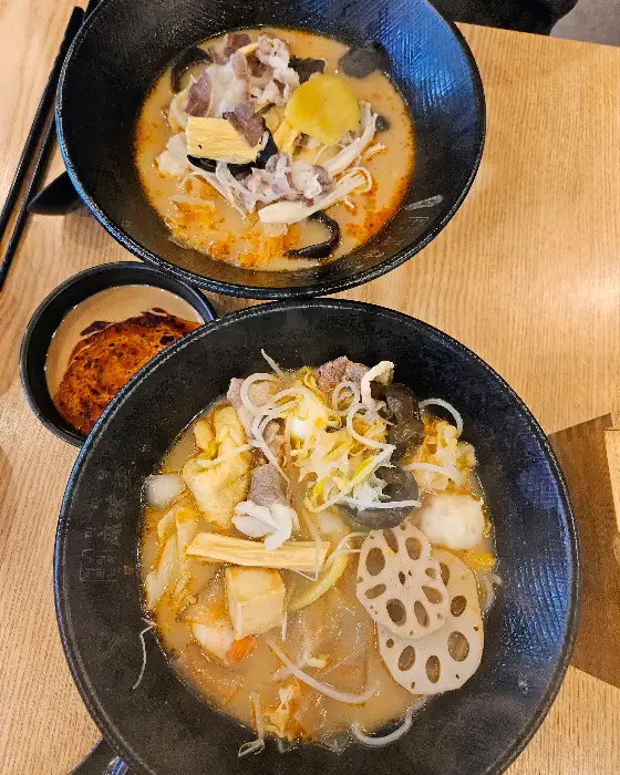 푸짐한 마라탕과 꿔바로우