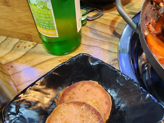 밑반찬 중 소시지구이