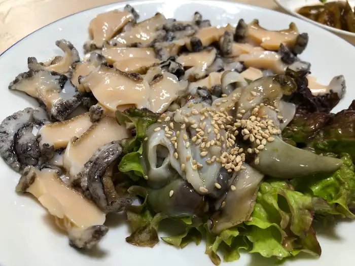 신선한 전복 요리