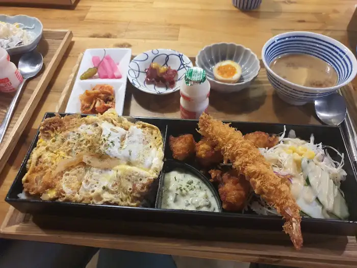 믹스카츠동 구성