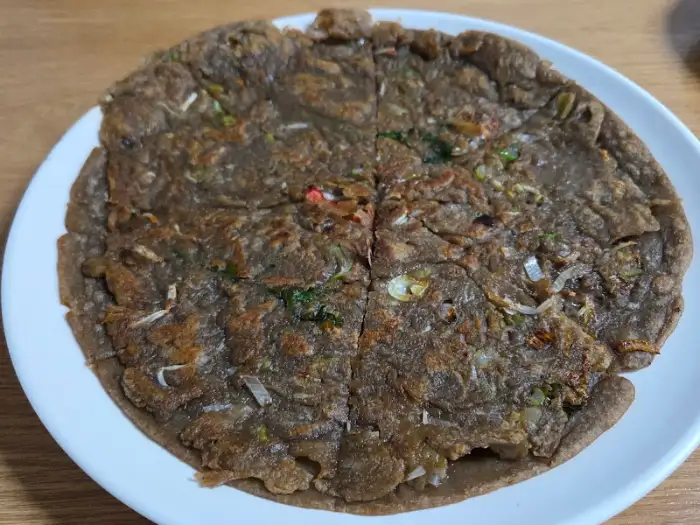 잘 구워진 메밀전