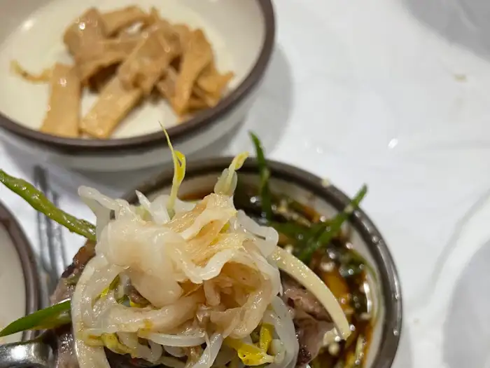 기본 반찬 구성