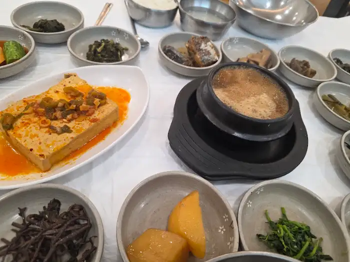 두부조림과 국물 요리
