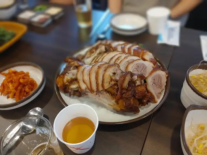 음식과 밑반찬