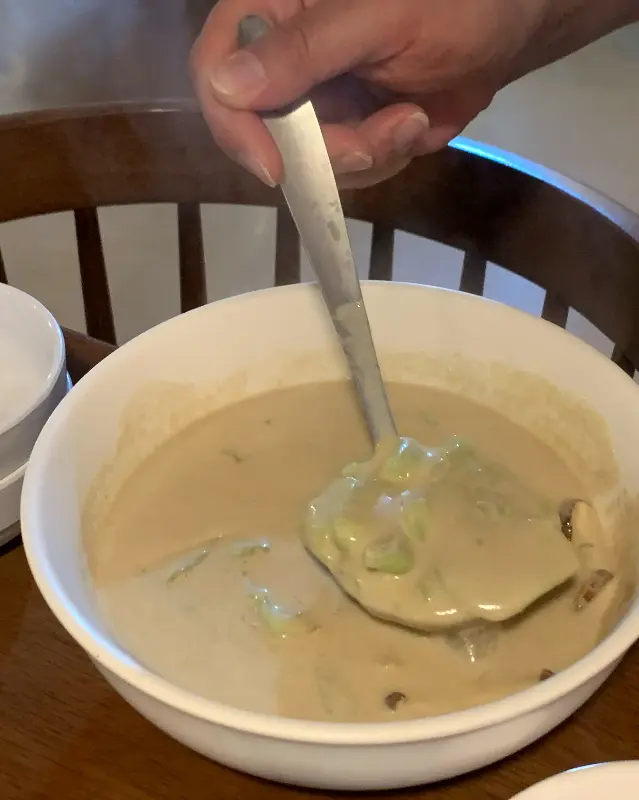 고소함이 가득한 들깨수제비