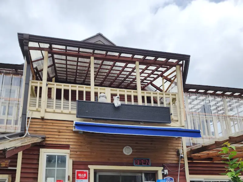 방림메밀막국수 건물 외관