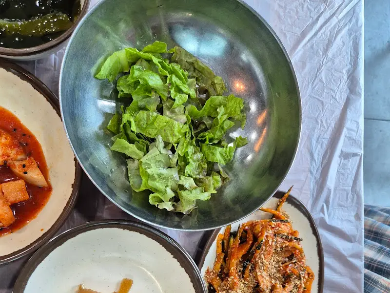 유락식당의 푸짐한 밥상