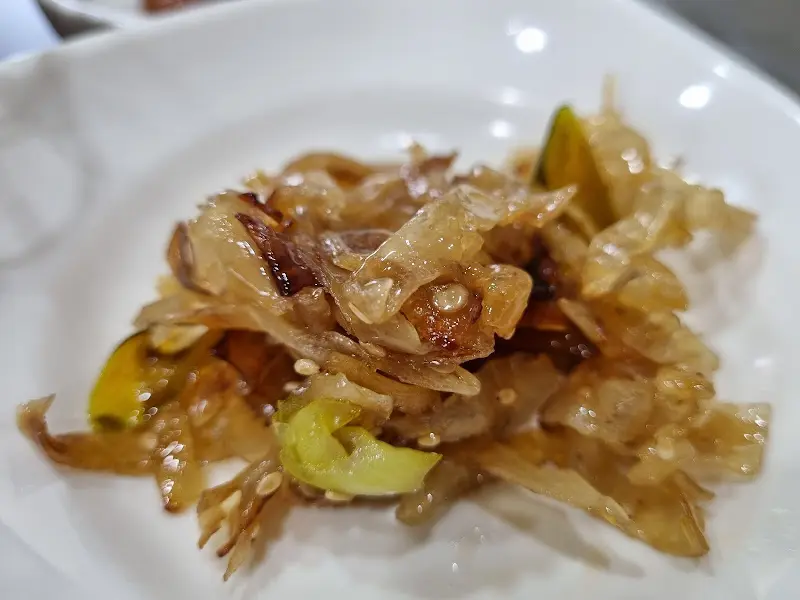 꼬들꼬들한 식감이 매력적인 밑반찬