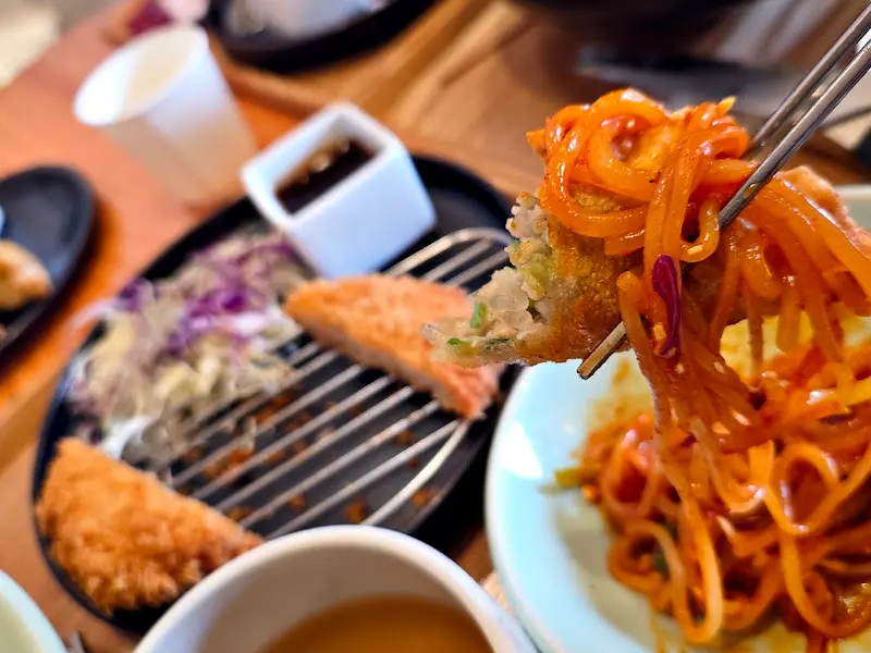 칠성제면소 매운 돈까스