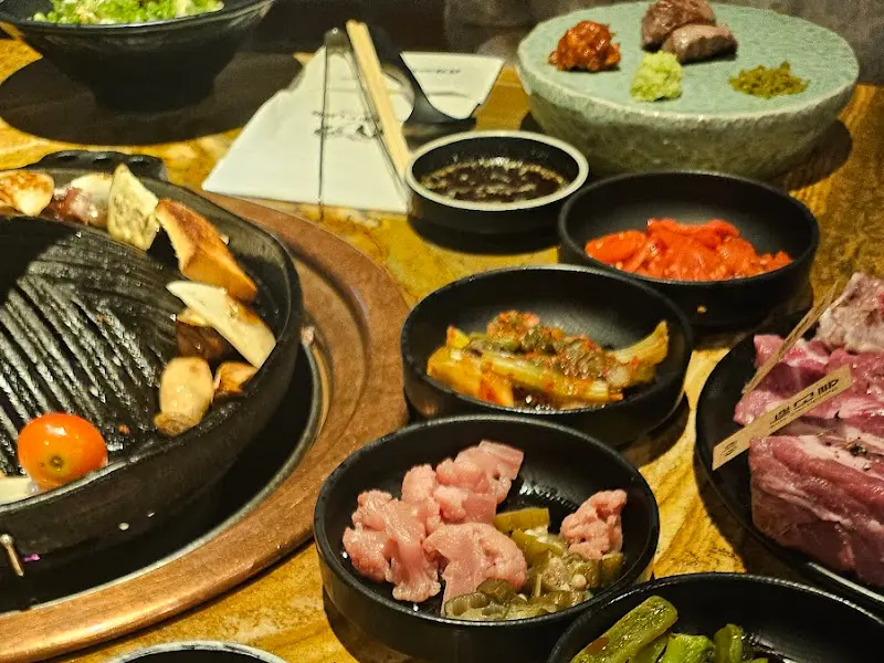 다양한 곁들임 반찬