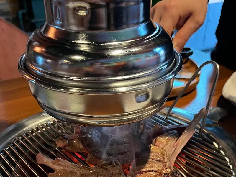 숯불에 구워지는 양갈비