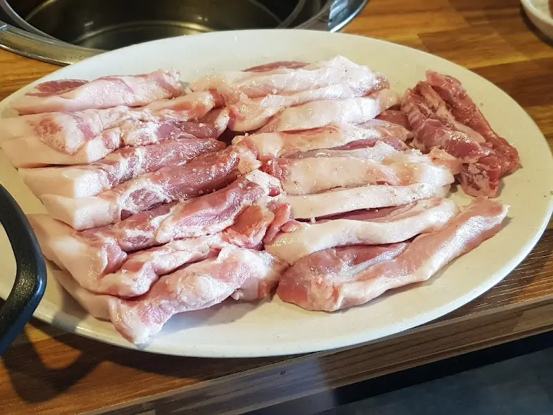 촵촵뒷고기 뒷고기