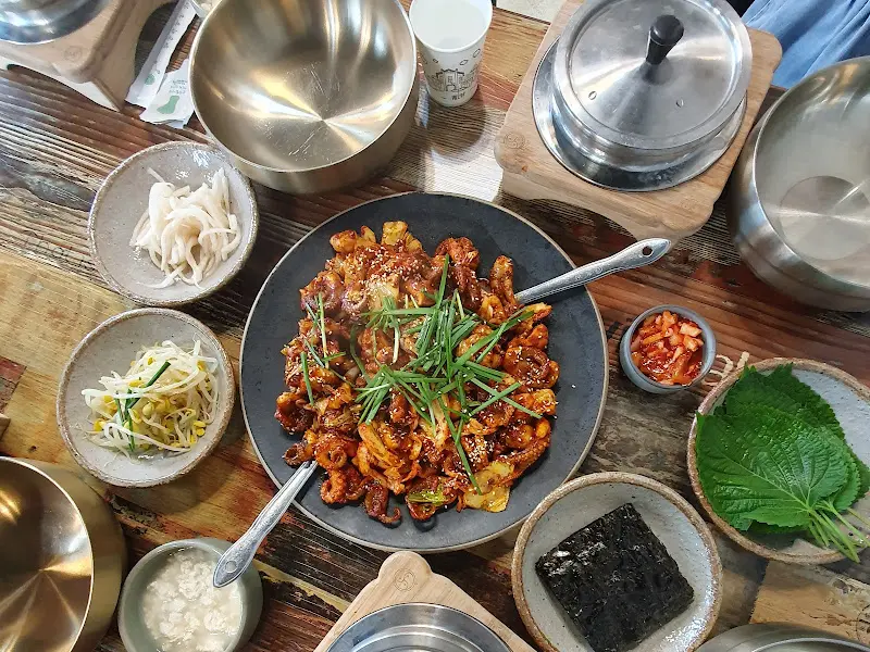 정갈한 한상 차림